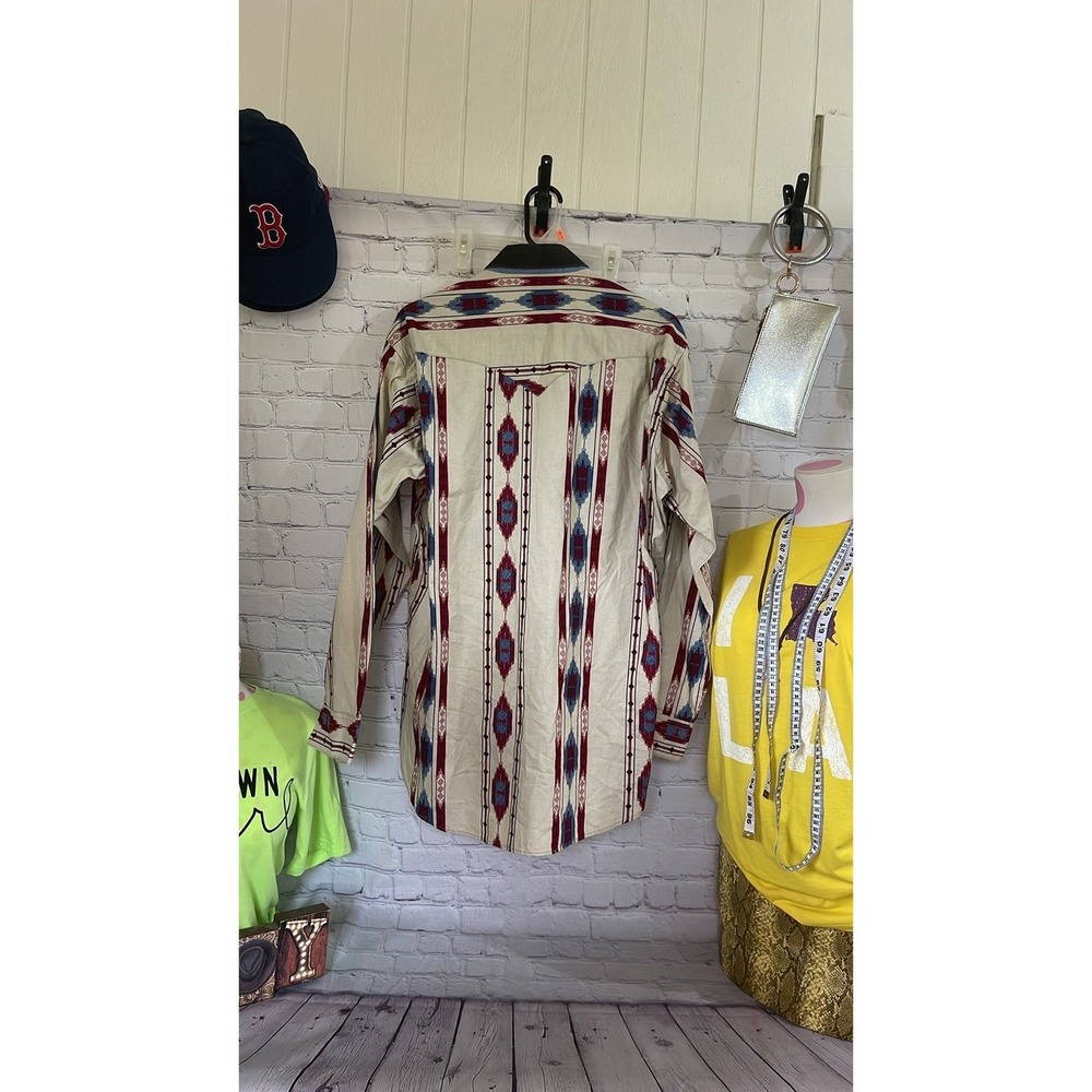 Vintage Size L— Flying R Ranchwear button up- great condition - Picture 4 of 4
